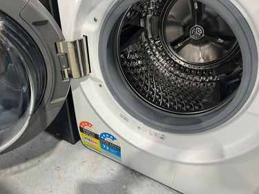 Second hand Samsung 8.5kg QuickDrive Front Load Washing Machine Model: WW85M74FNOR - Second Hand Appliances Geebung